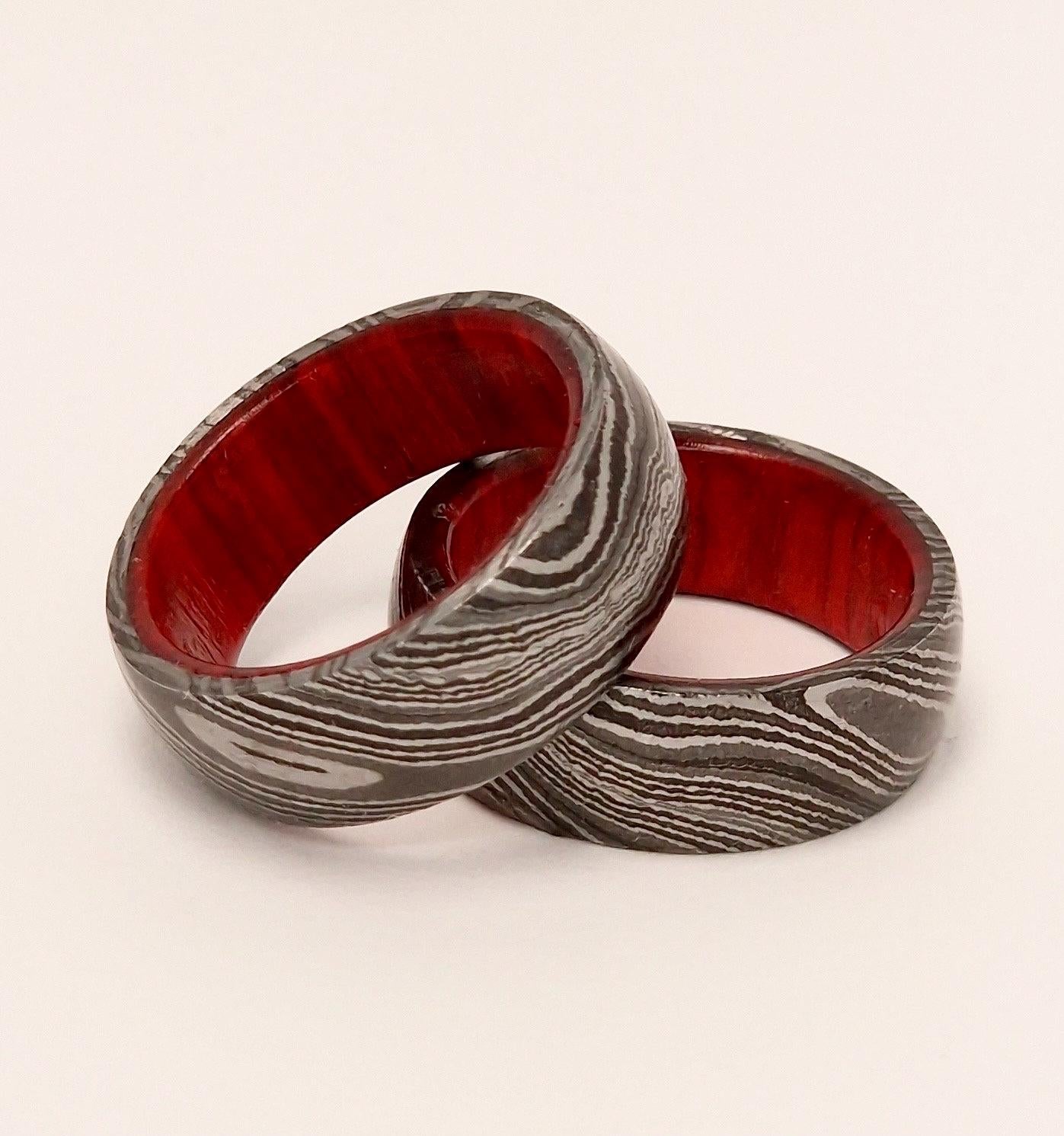 Unique Damascus Steel Red Wood Ring - Perfect For Gifting Him