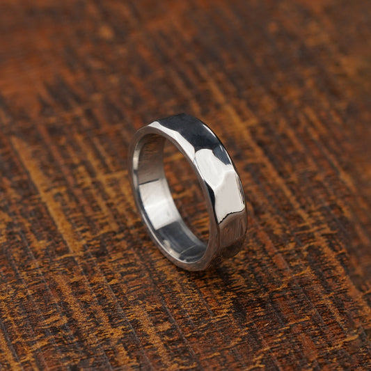 Hammered Stainless Steel Ring - Modern Minimalist - Gloss Finish