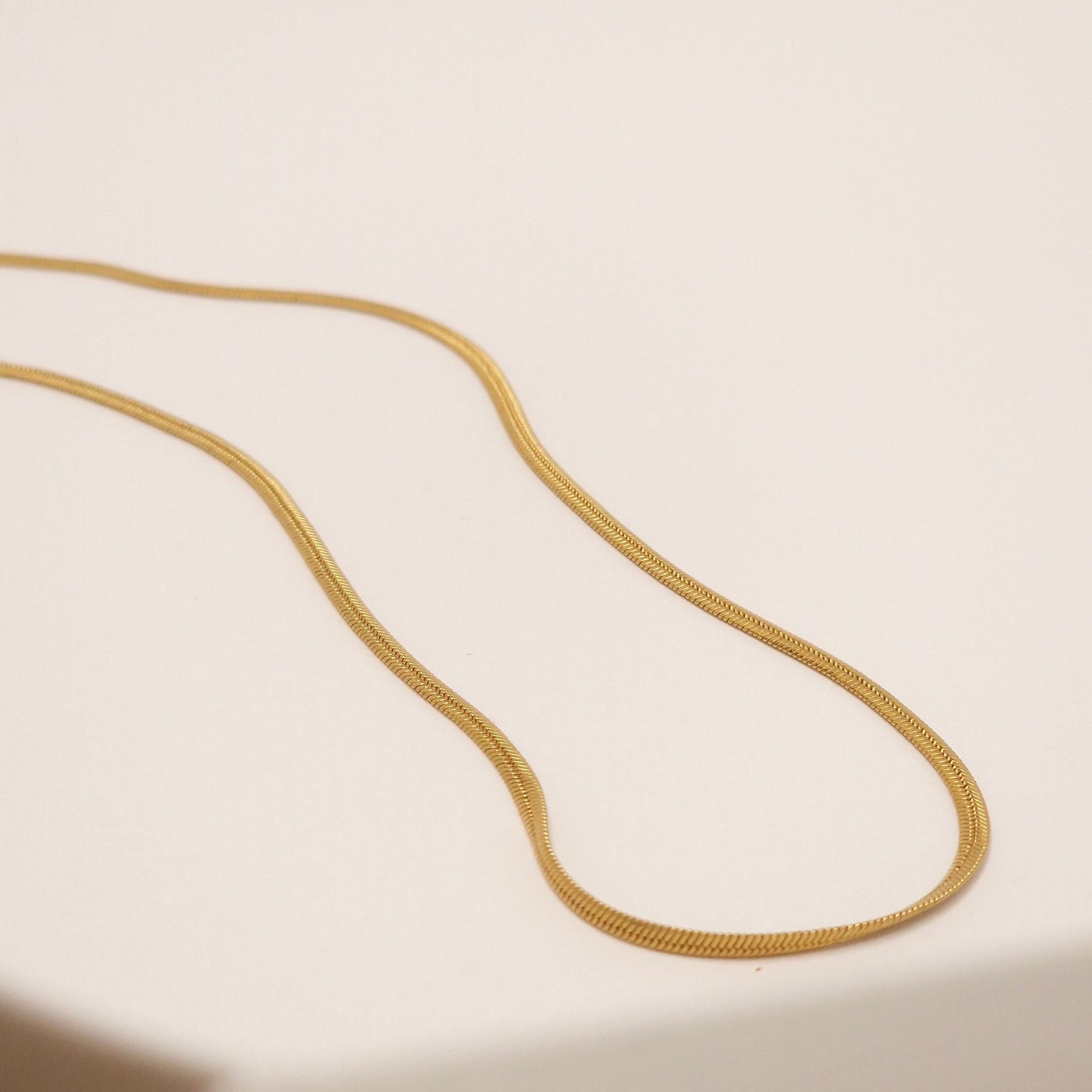 Herringbone necklace 18k goldplated
