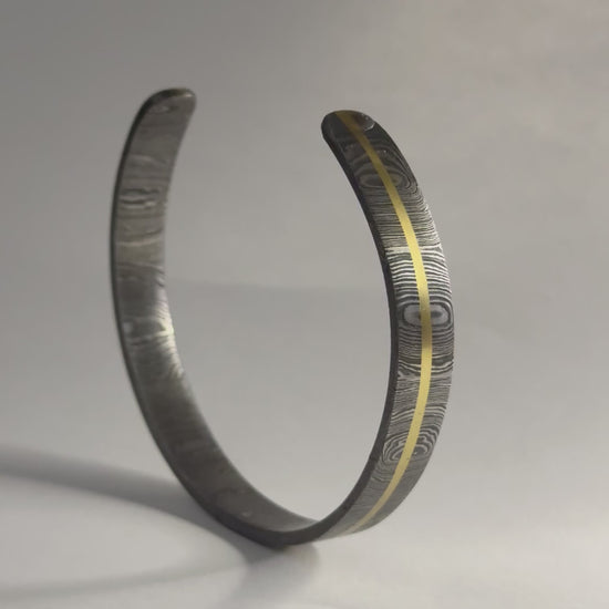 Video of damascus steel cuff close up